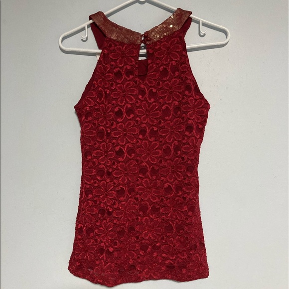NWT Ricki’s Red Floral Lace Top - Picture 2 of 4